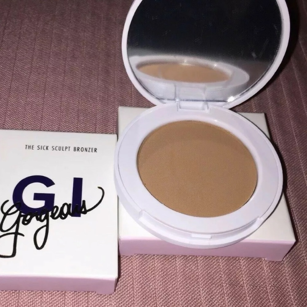 gigi gorgeous